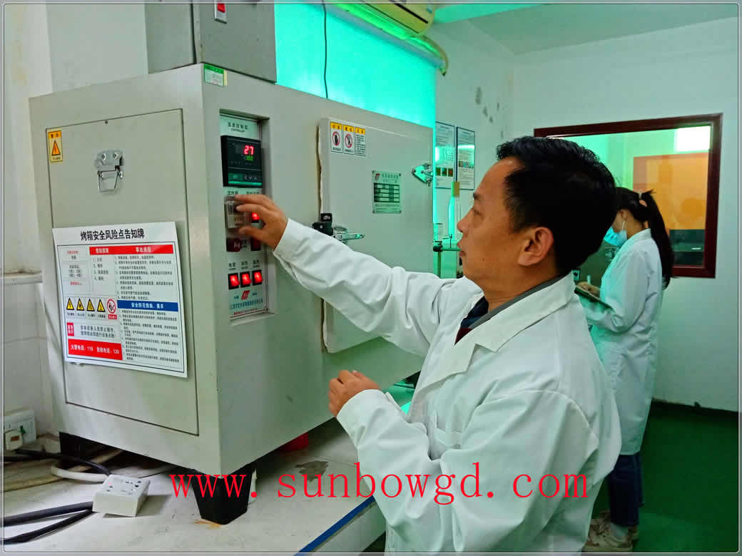 Electric Constant Temperature Aging Box